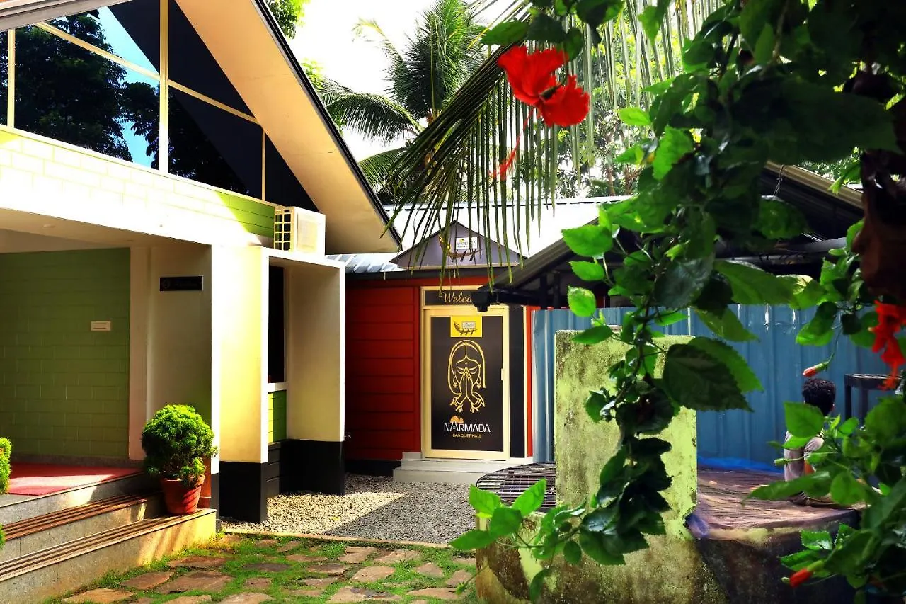 Narmada Homestay Ganga Perintalmanna 0*,  Indien